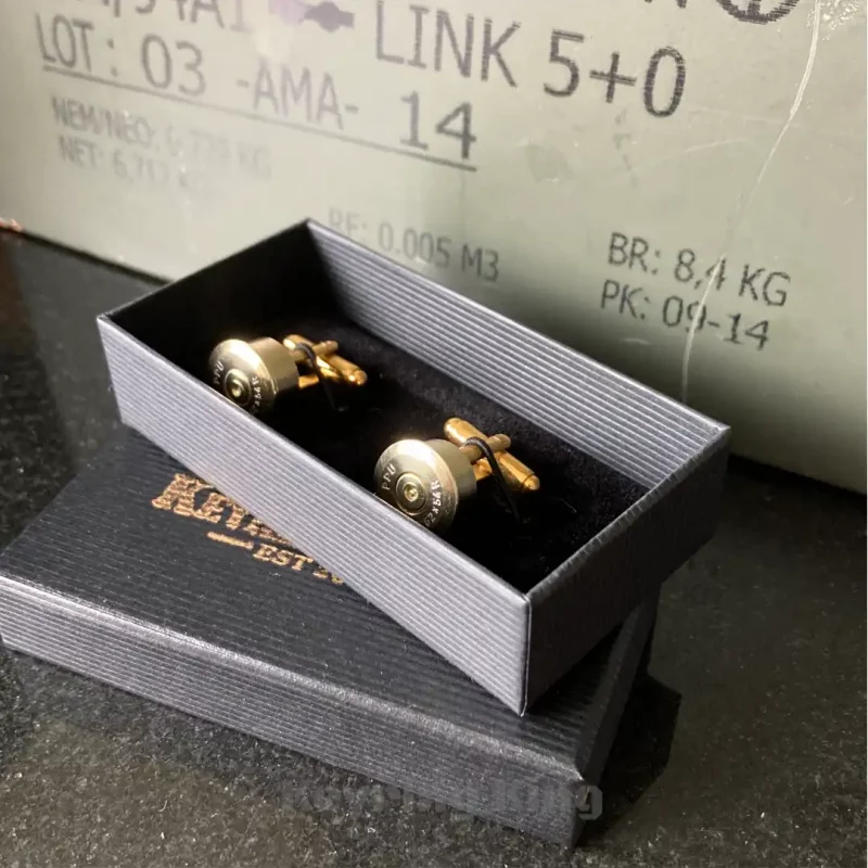 Handmade Mosin-Nagant 7.62x54R Bullet Cufflinks – A tribute to military heritage. Perfect for firearm enthusiasts, veterans, and collectors.